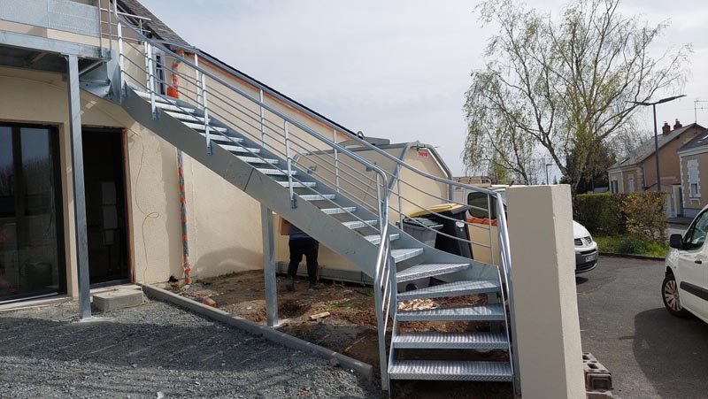 evre-metal-escalier-metallique-6.jpg